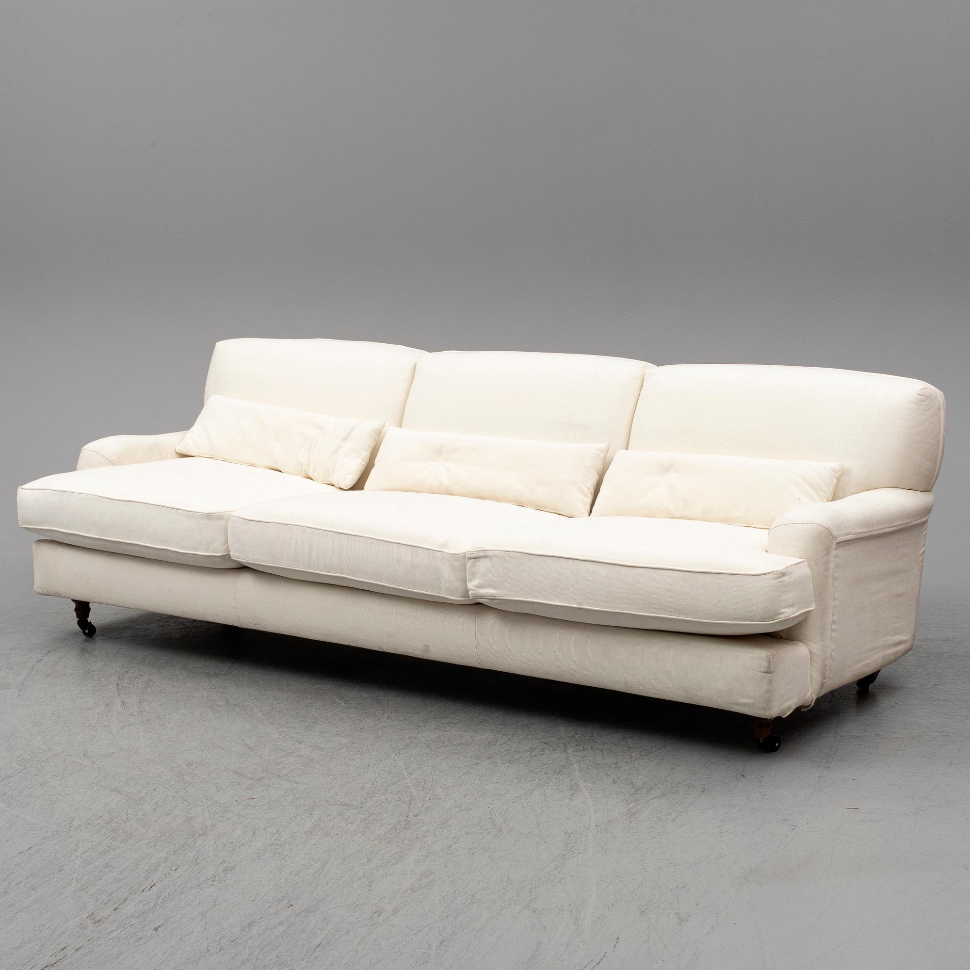 VICO MAGISTRETTI, "Raffles", sofa, for Depadova, Italy.