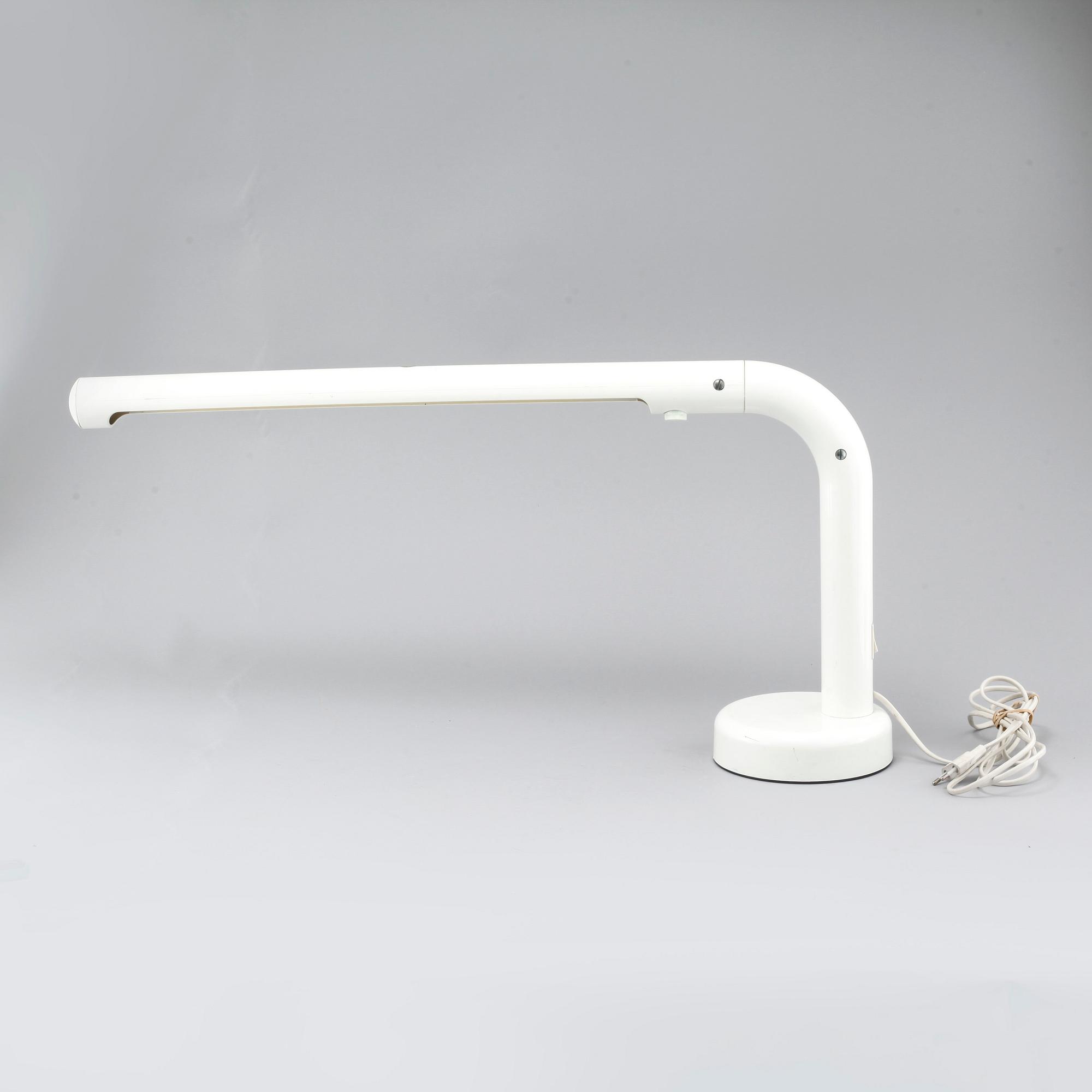 ANDERS PEHRSON, bordslampa, "Tuben", Ateljé Lyktan Åhus, lanserad 1973.