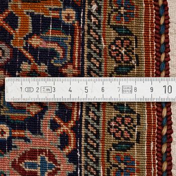 Carpet, Tabriz, approx. 178 x 112 cm.