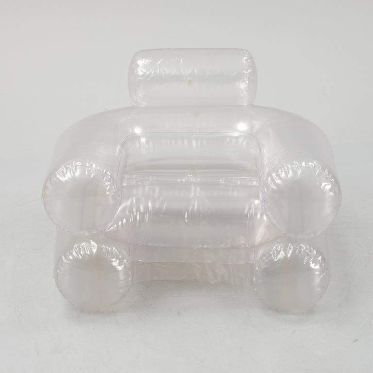 Donato D'Urbino, Jonathan De Pas & Paolo Lomazzi, an inflatible plastic 'Blow' easy chair, Zanotta, Italy.