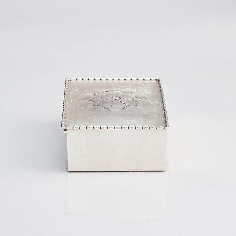 Georg Jensen, an 830/1000 silver box, Copenhagen 1915-1919, design nr 39, Swedish import marks GAB F.