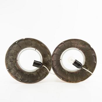 Taklampor, ett par, jugend, 1900-talets första hälft.