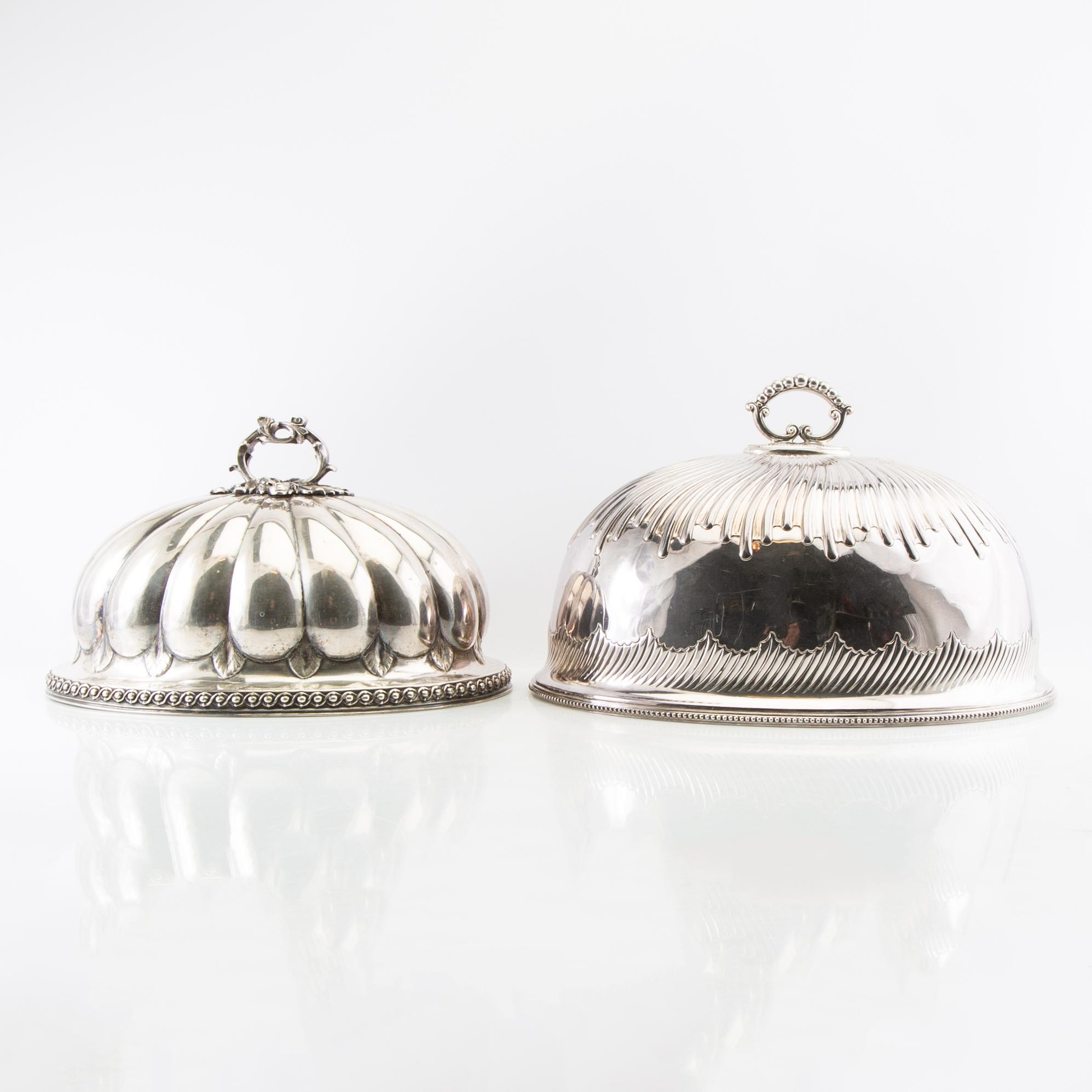 Cloche/Serving dome 2 pcs silver-plated early 20th century England.
