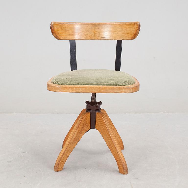 SKRIVBORDSSTOL, 1930/40-tal.