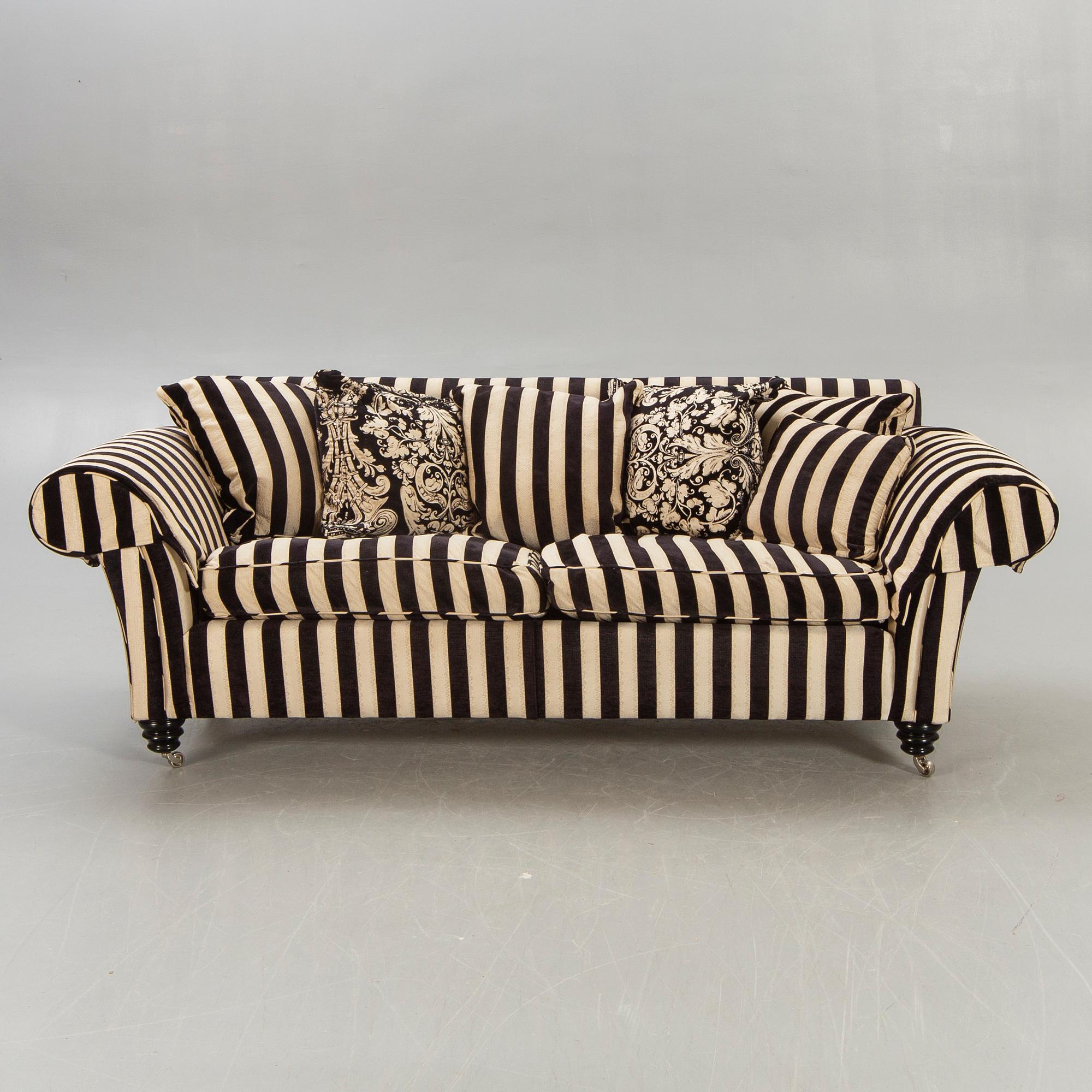 A Duresta sofa 21st century.