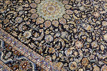 A Kashmar carpet, approx. 335 x 248 cm.