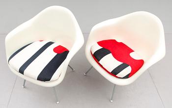 KARMSTOLAR, 1 par, "Dar", Charles och Ray Eames, 1970-tal.