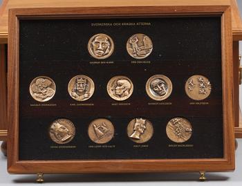 MEDALJSERIE, 60 st, brons. Sporrong.