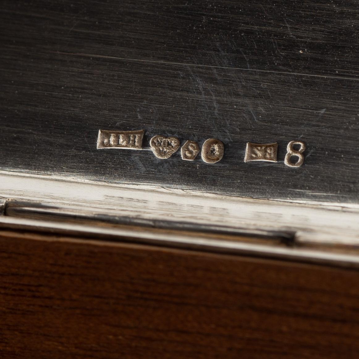 A Swedish silver beaker, an inkwell and a box, including Hugo Grun & Co, Stockholm 1948.