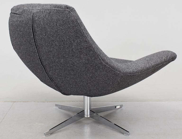 SNURRFÅTÖLJ, etikettmärkt Infurn Contract AB, Sverige, 1900/2000-tal.