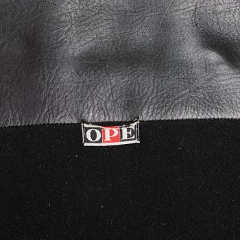 Ib Kofod-Larsen, fåtöljer, ett par, "Sälen", Olof Perssons Fåtöljindustri (OPE), Jönköping, 1960-tal.