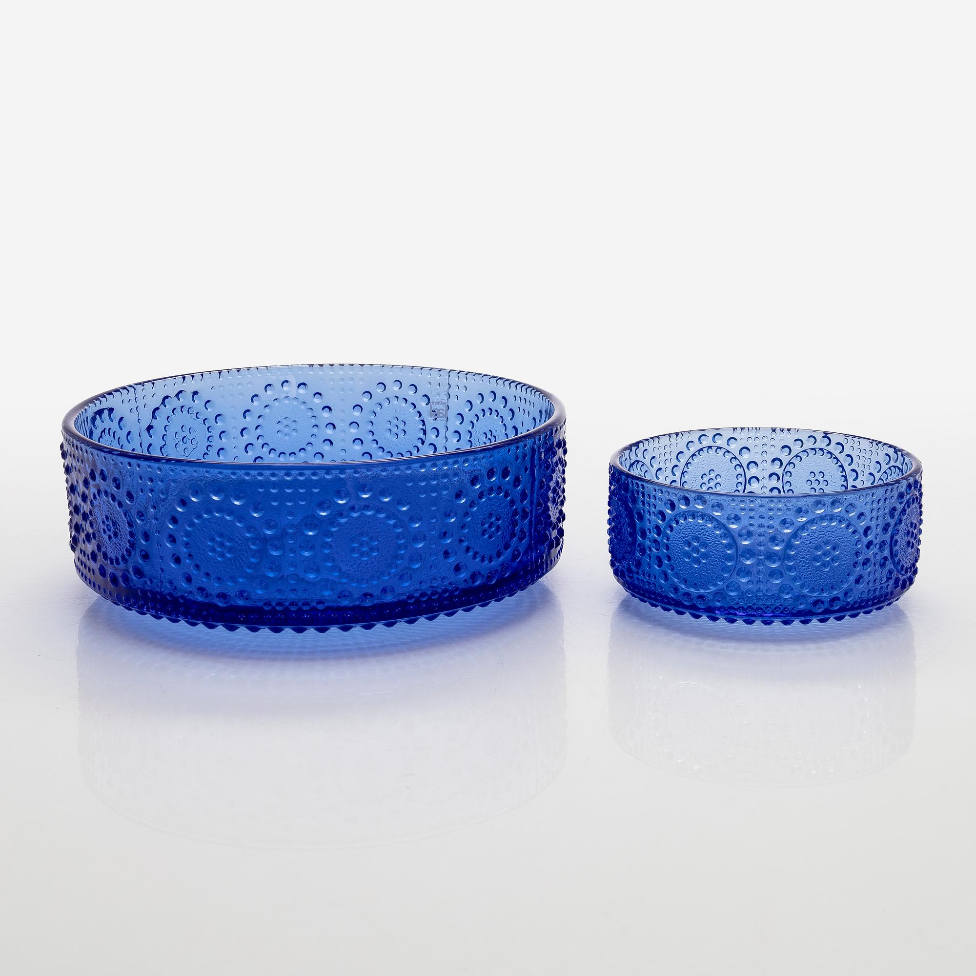 Nanny Still, jälkiruokamaljoja, 8 kpl sekä tarjoilumalja, "Grapponia", Riihimäen Lasi, 1970-luku.