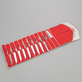 SMÖRGÅSBESTICK, 22 st, silver, pläter samt pärlemo, Sheffield, 1900-talets början,