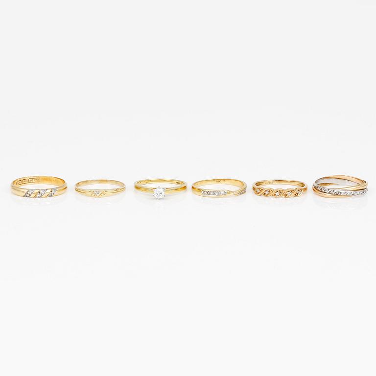 RINGAR, 6 st, mestadels 18K guld med olikslipade diamanter, tot ca 0,45 ct. Total vikt ca 11,68 g.