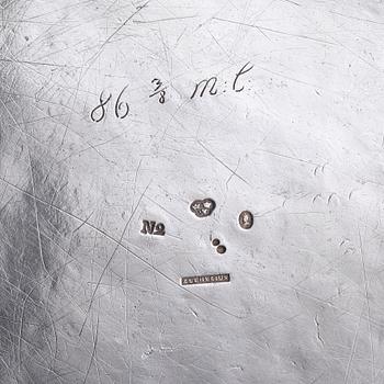 A pair of Swedish 18th century parcel-gilt dishes and cover, mark of Pehr Zethelius, Stockholm 1795.