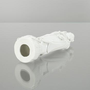 SKULPTUR, Kina, porslin, blanch de chine, 1900-talets början.