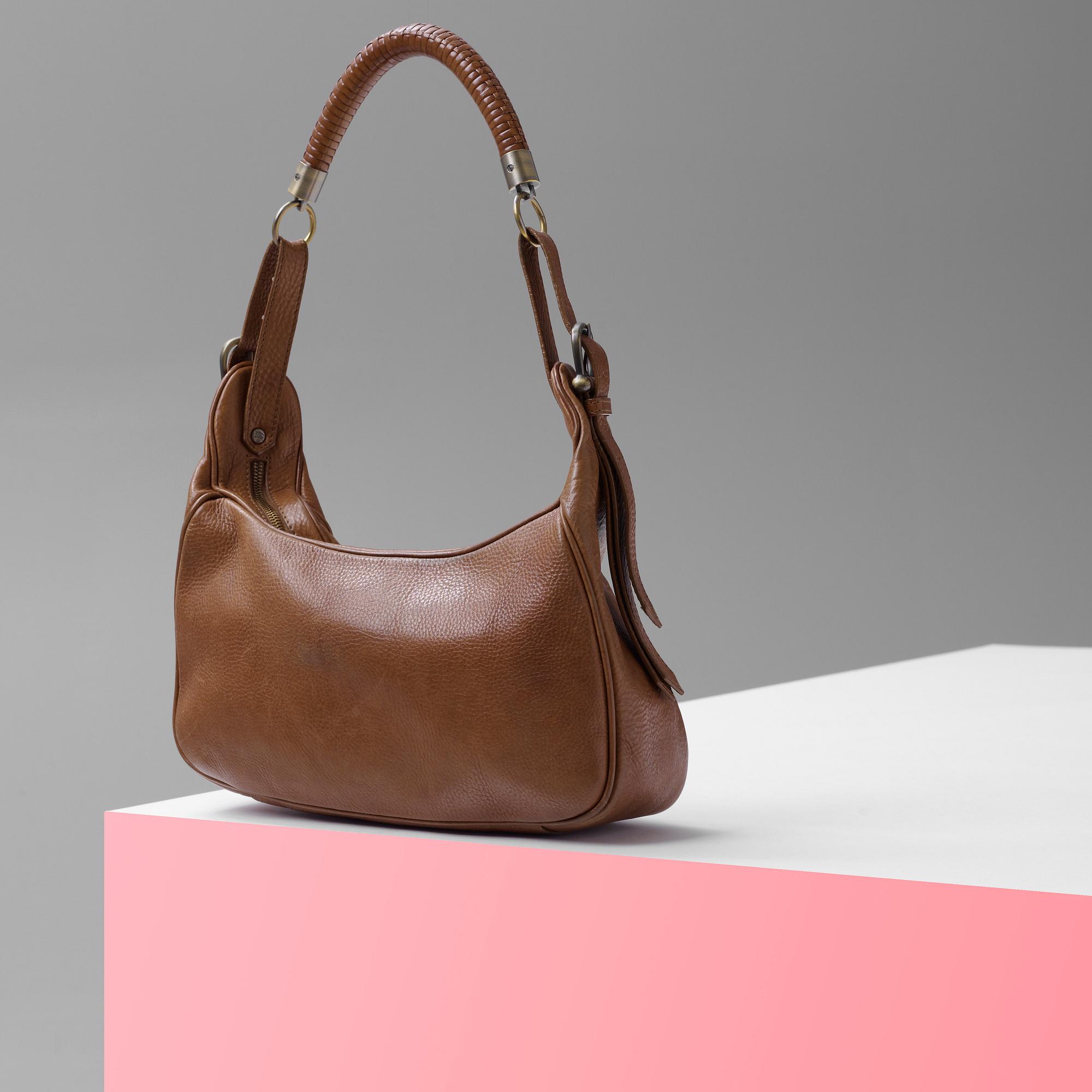 VÄSKA, Burberry.
