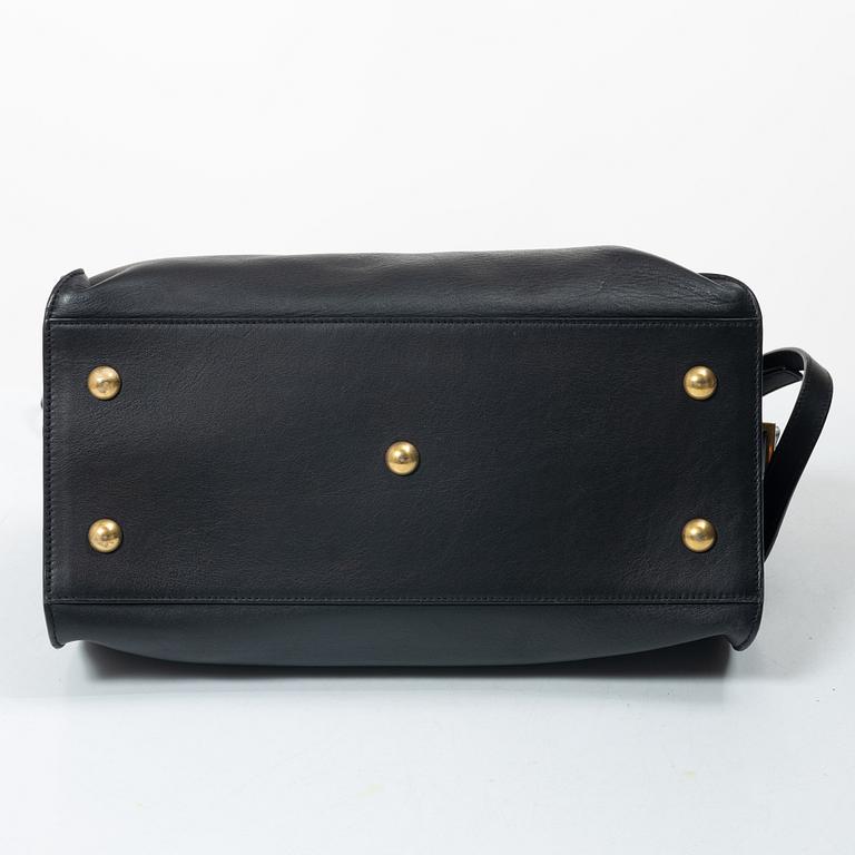 Yves Saint Laurent, A 'Cabas' bag.