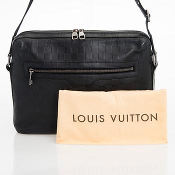 Louis Vuitton, "Calypso Damier Infini", laukku.