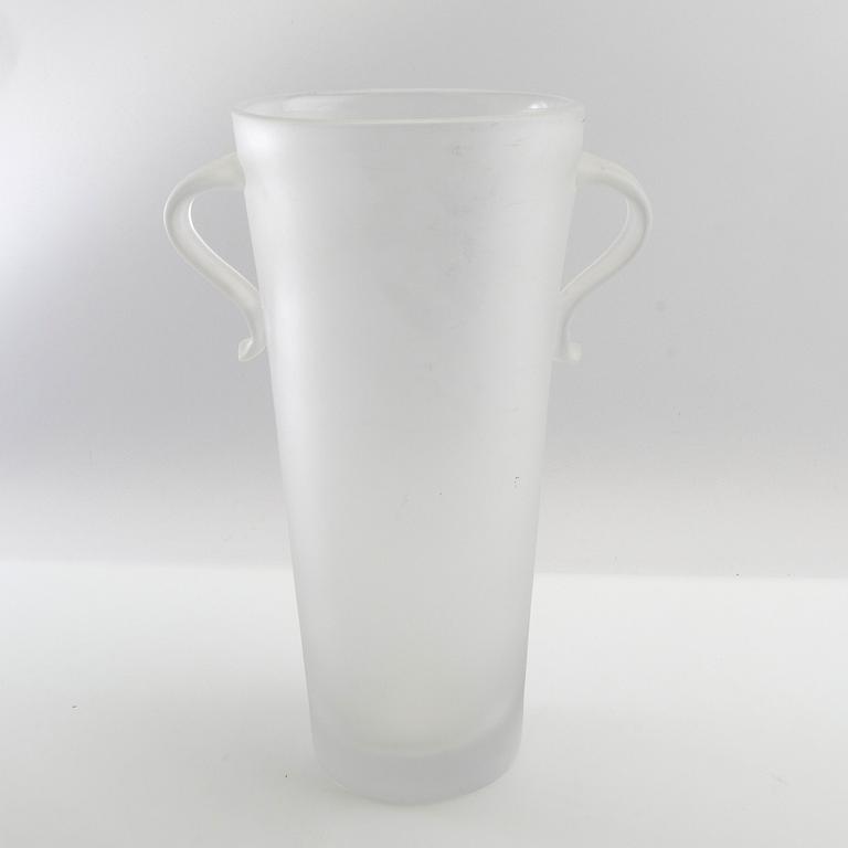 Helén Krantz, vase Orrefors signed.