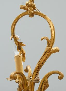 LJUSKRONA. Nyrokoko, brons, sekelskiftet 1800/1900. H 69.