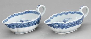 SÅSSNIPOR, 2 st, porslin, Qianlong, Kina 1700-tal.