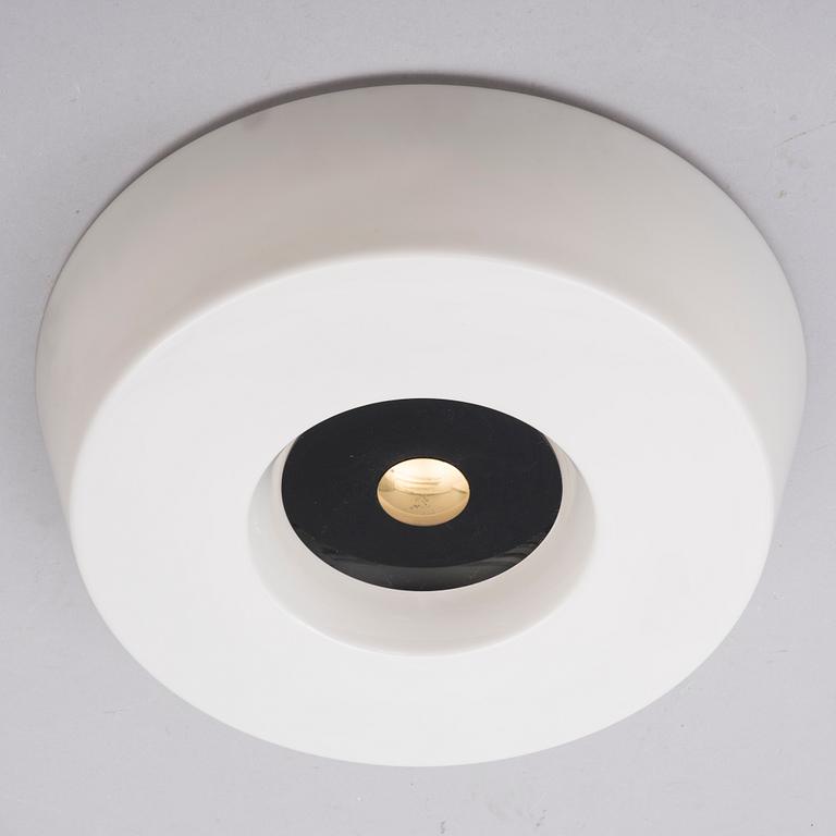 TAKPLAFOND, "Plafond" Yki Nummi 1900-talets slut.