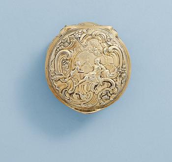 764. A Swedish 18th century silver-gilt snuff-box, makers mark of Kilian Kelson (Stockholm 1746-1771-).