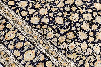 A Keshan carpet, c. 397 x 300 cm.