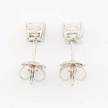 Earrings, a pair, 18K white gold with cushion-cut diamonds totalling 1.44 ct, accompanied by GIA dossier.