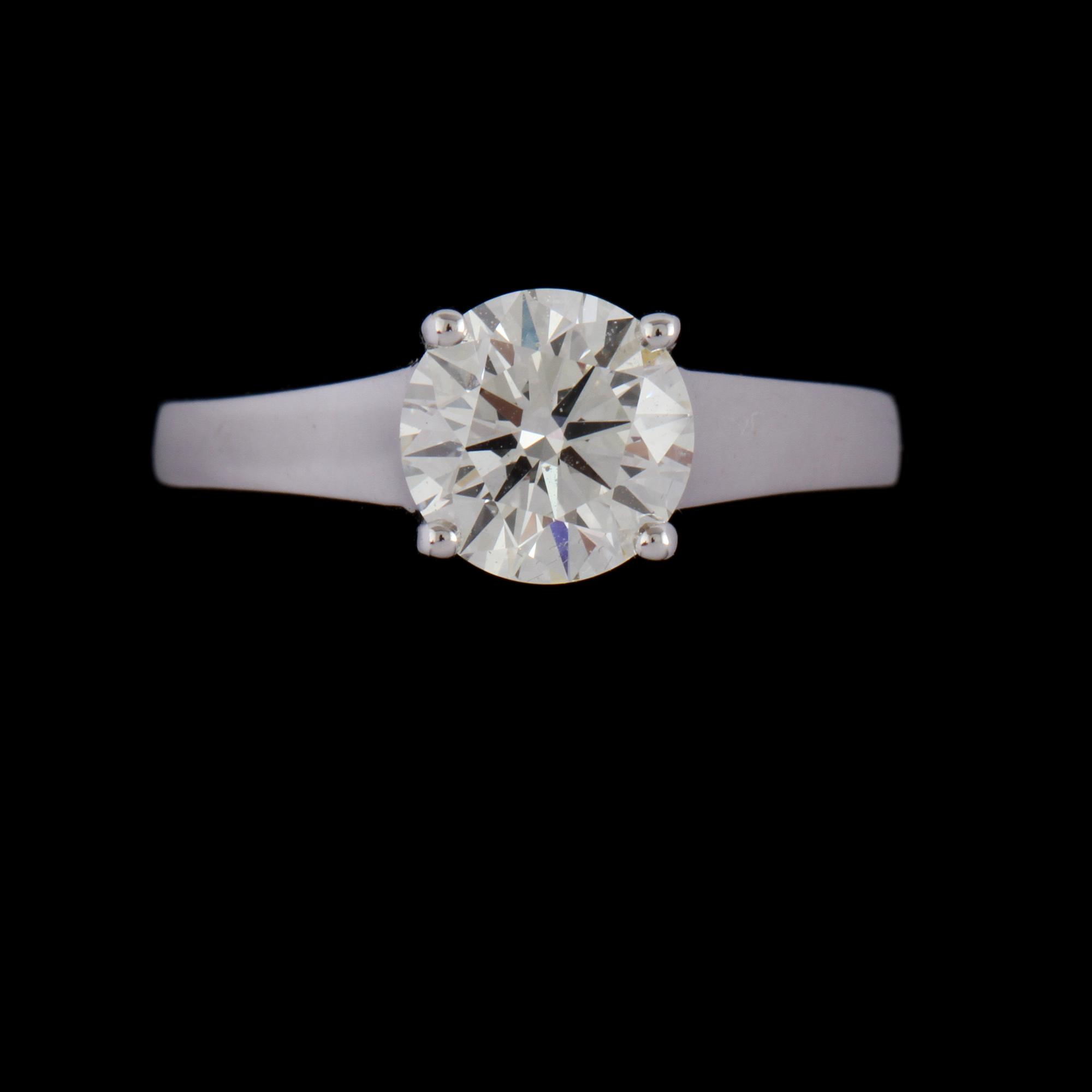 RING, 18K vitguld med briljantslipad diamant, 1.53 ct. Vikt 3,9 g.