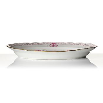 A Large 'Indianische Blumen' serving dish, Meissen, 19th century.