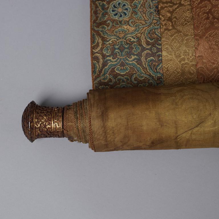 A fine thangka portraying Tsong Khapa, Tibet, 18th/early 19th century.