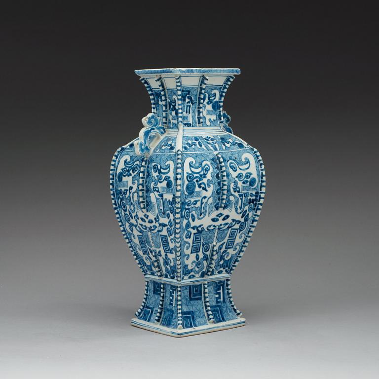 A rare blue and white archaistic bronze shaped vase, Qing dynasty, Kangxi (1662-1722).