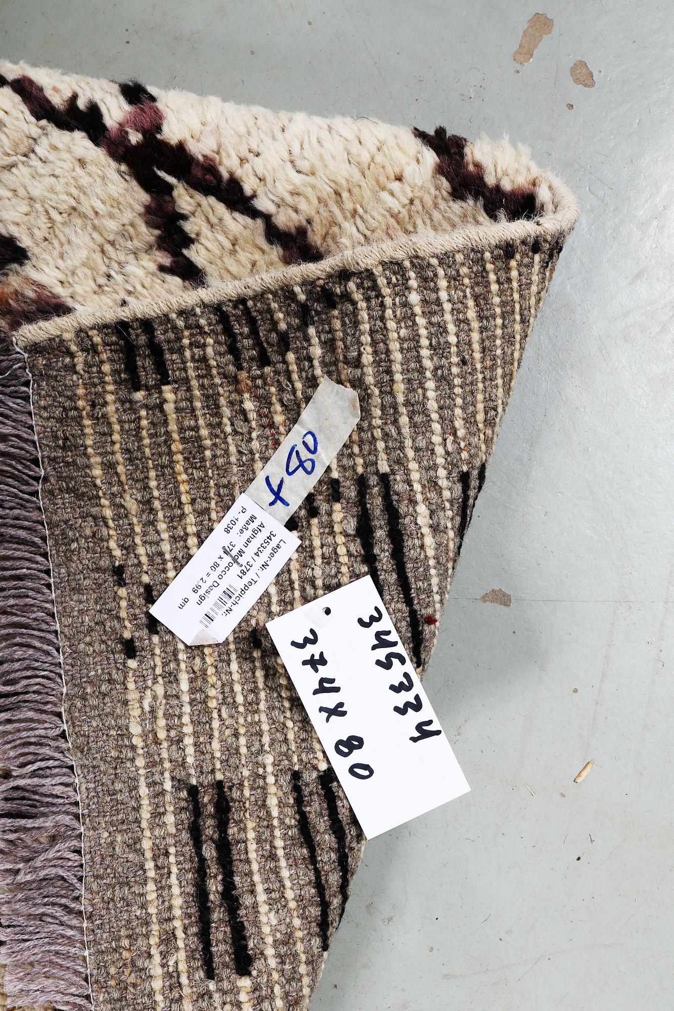 A runner carpet, Marocco Design, ca 374 x 80 cm.