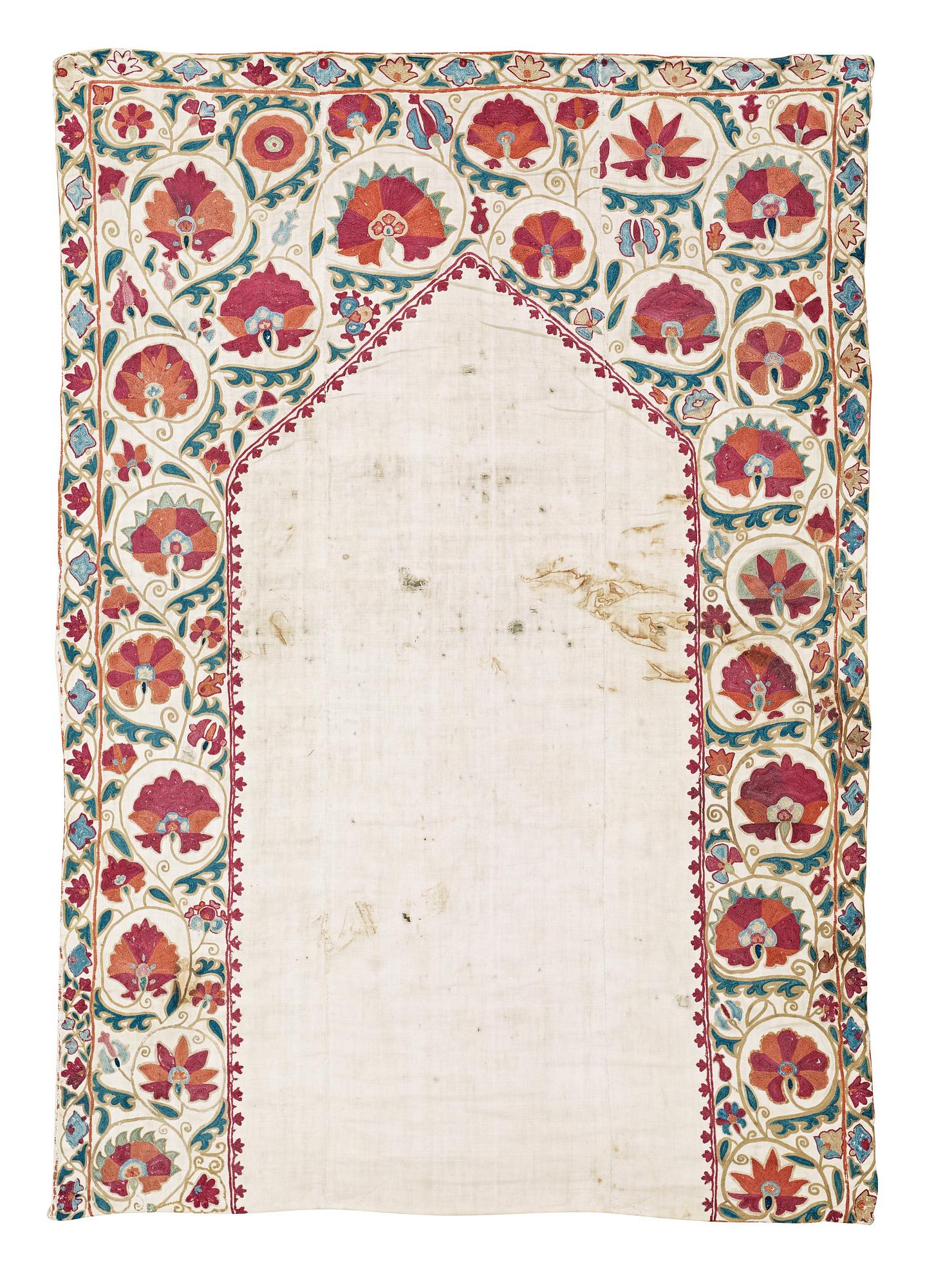 ANTIQUE UZBEK SUZANI. 124 x 86 cm.