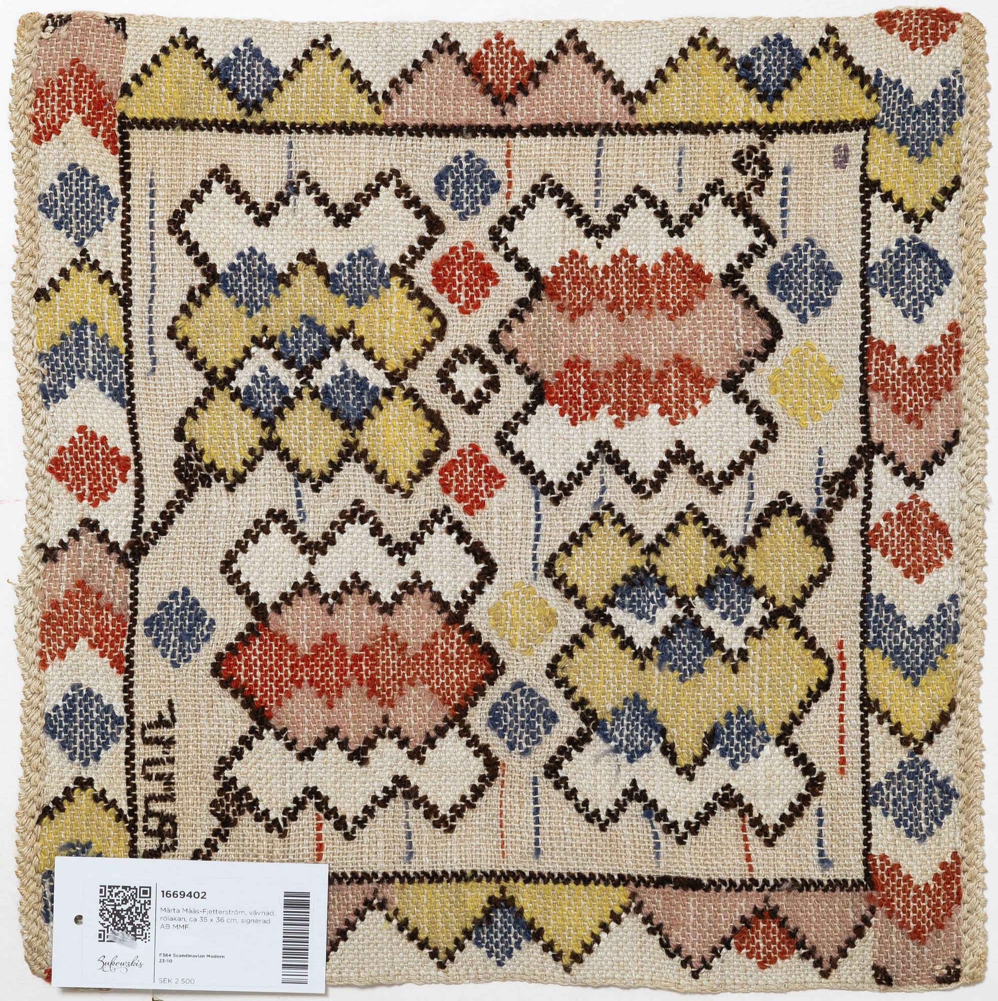 Märta Måås-Fjetterström, vävnad, "Papperslyktan", rölakan, ca 35 x 36 cm, signerad AB MMF.