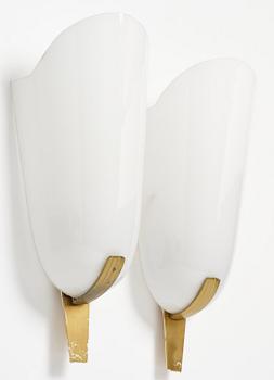 Harald Notini, a pair of wall sconces model "8495", Arvid Böhlmarks Lampfabrik, Stockholm, 1940s.