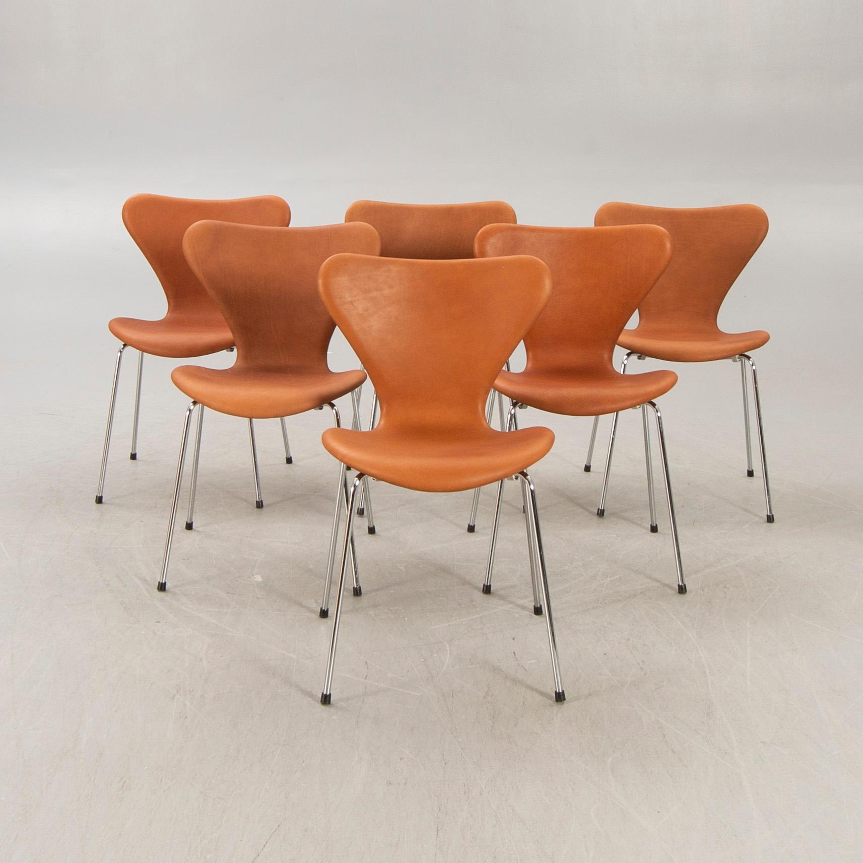 Arne Jacobsen, chairs, 6 pcs, "Sjuan", for Fritz Hansen, Denmark.