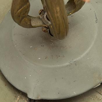 Paavo Tynell, a 1930s chandelier '1374/5 for Taito.