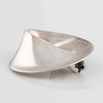Vivianna Torun Bülow-Hübe,  silver "Möbius",earrings and brooch, Georg Jensen.