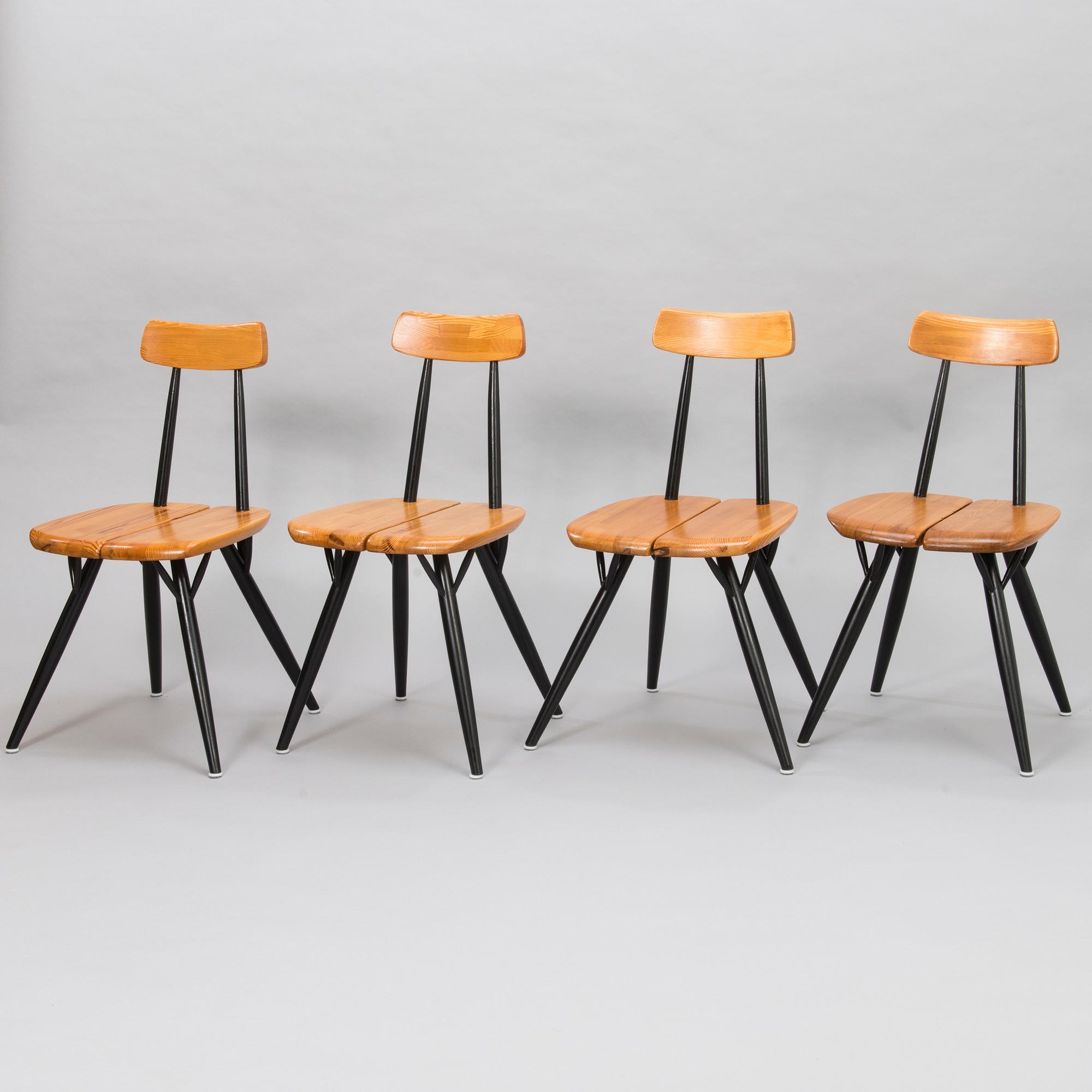 ILMARI TAPIOVAARA, a 1960's 7-piece 'Pirkka' dining set for Laukaan Puu.