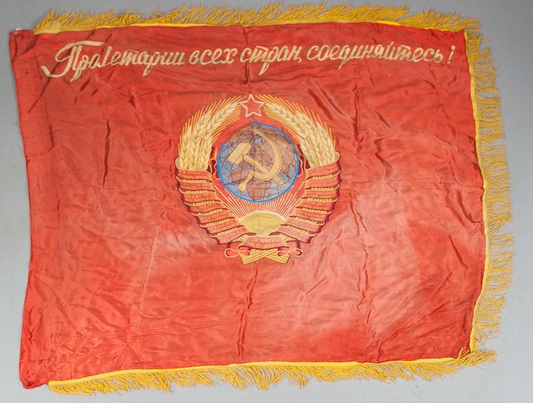 BRODYR/FLAGGA, Sovjetunionen.