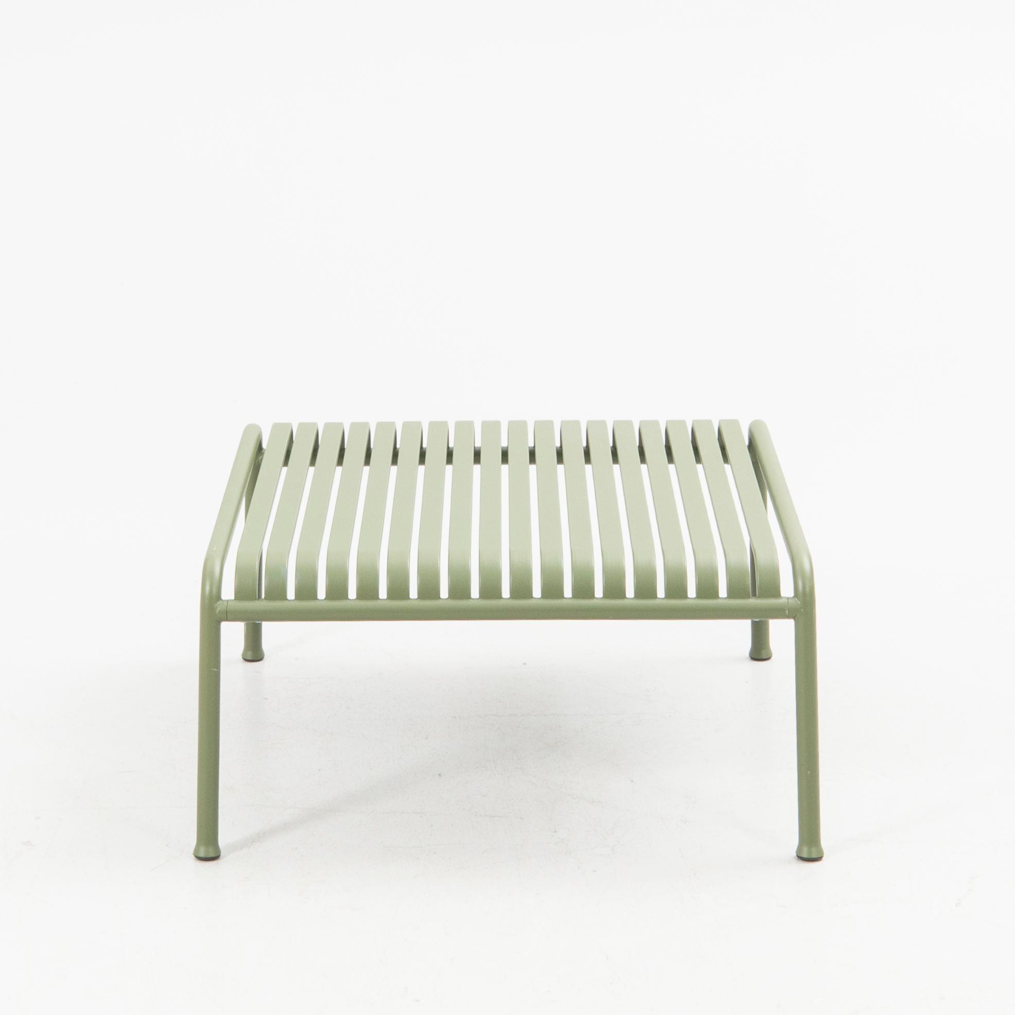 Ronan & Erwan Bouroullec, Trädgårdsbord, "Palissade", för Hay.