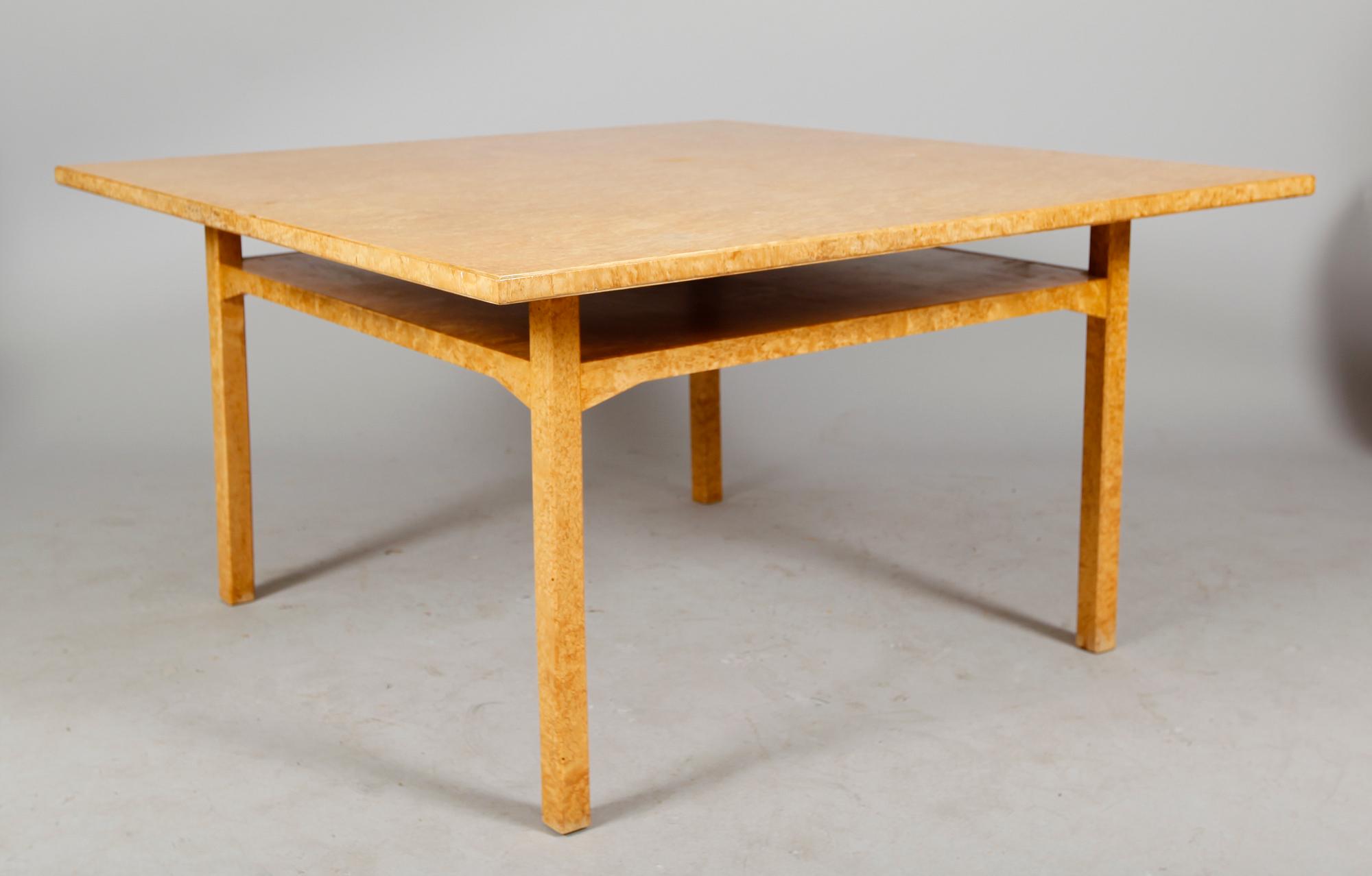 SOFFBORD, Erik Chambert, 1900-talets mitt.
