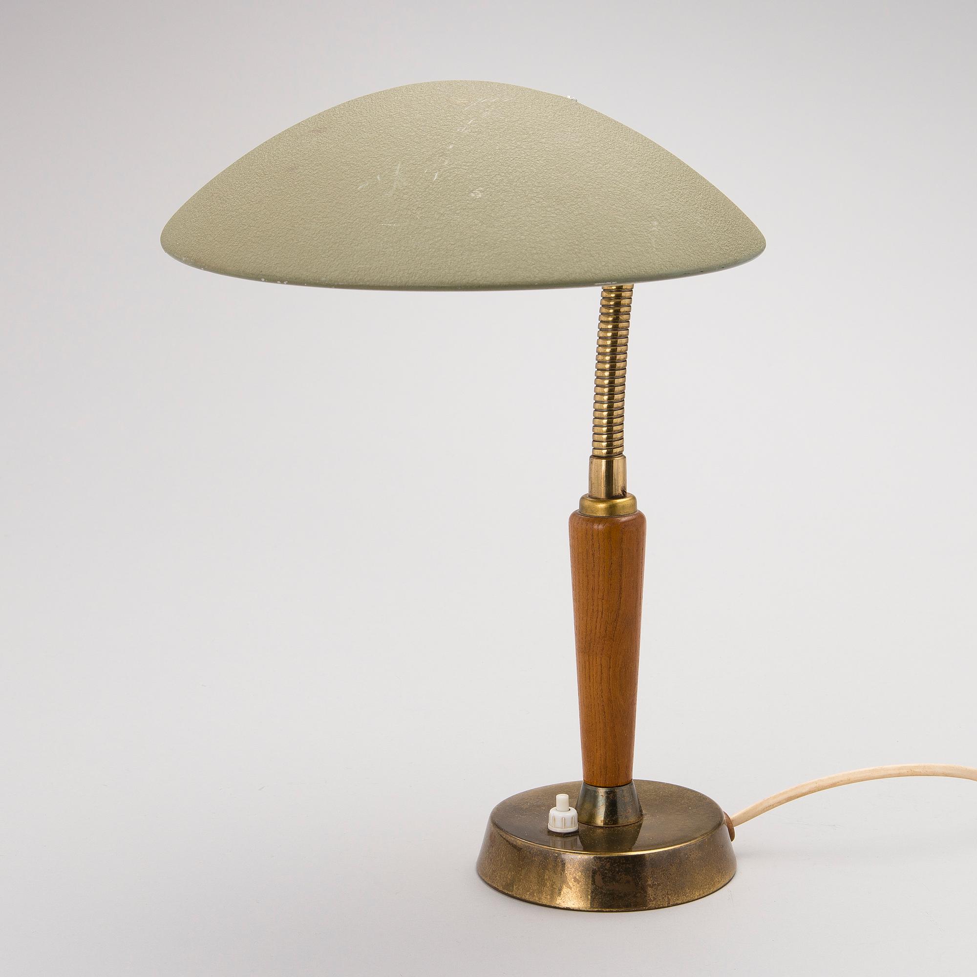 A 1950s/60s table lamp for Precenta.