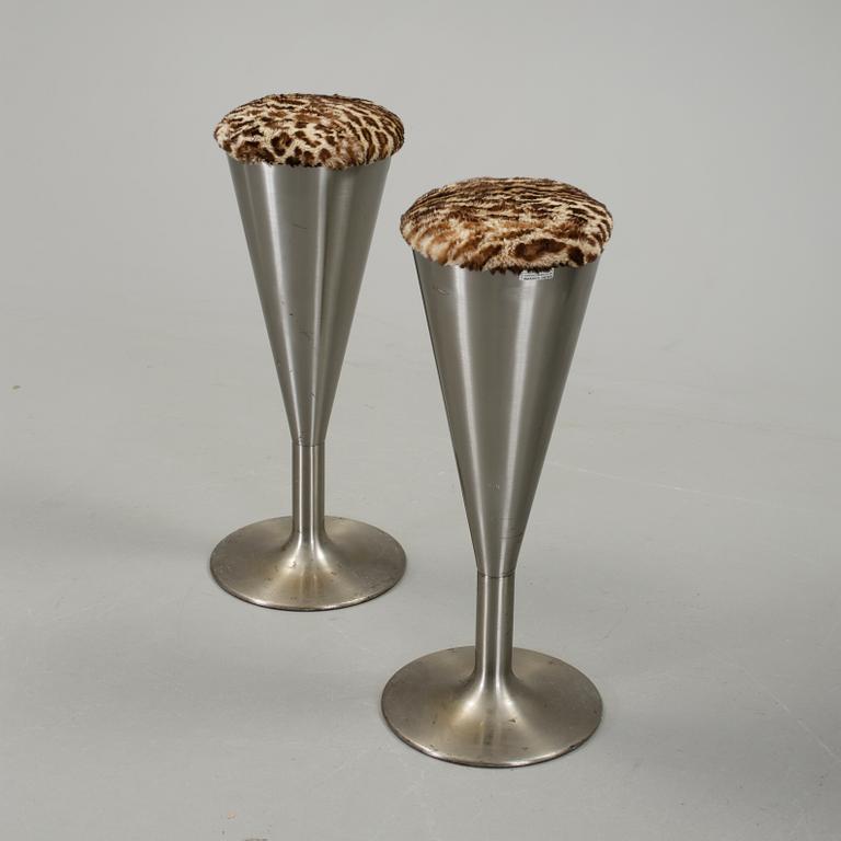 BARPALLAR, ett par, Johanson design, Markaryd, 1900-talets slut.