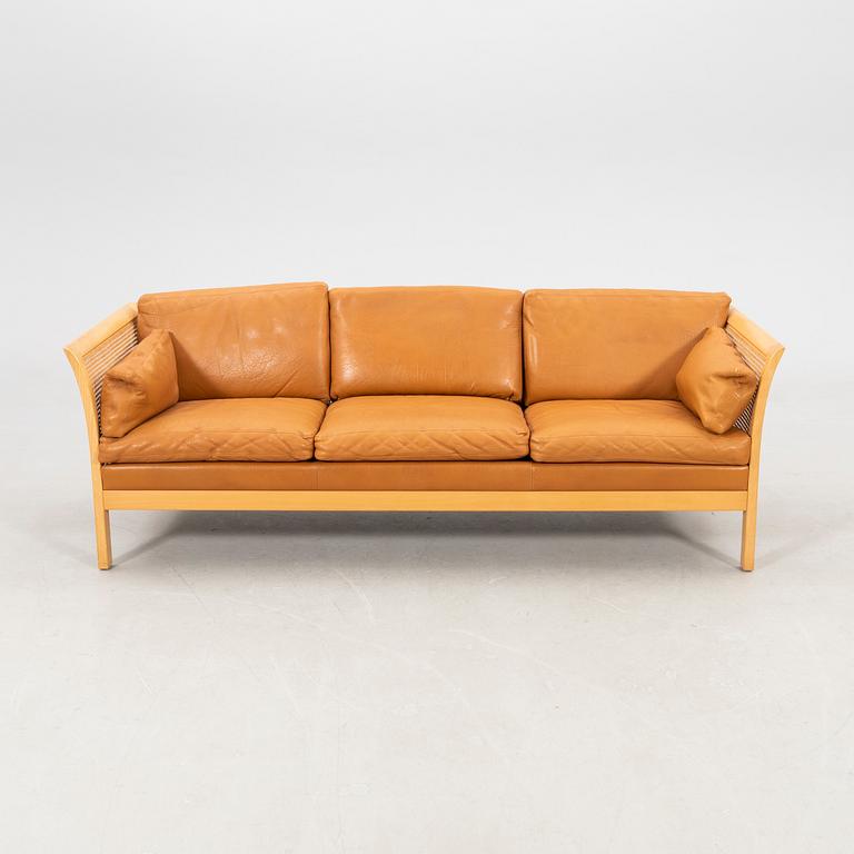 Arne Norell, soffa "Rotang" Norells möbler 1900-talets slut.