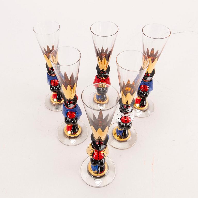 A set of six Gunnar Cyrén snaps glasses from Nobelservisen Orrerfors later part of the 20th century.