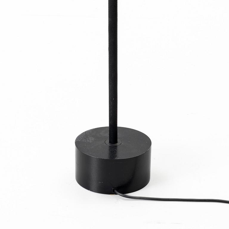 Swann Bourotte, golvlampa, "Paranoid 2", Ligne Roset, Frankrike.